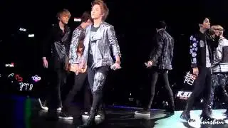 [Fancam]121002 EXO-M 你的世界(Angel) live China - Korea Friendship Concert Shanghai