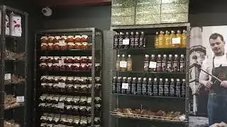 Prodejna delikates u Tlustých v Lednici🧐 uzeniny a sýry🥩🍗🍖🥮.🤗