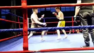 MMA vs ninjutsu ( guy in yellow shorts) in a MMA fight