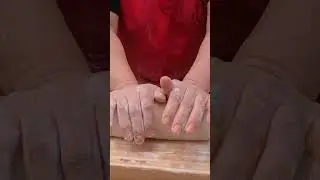 HAND CUT NOODLES - 광장시장 Gwangjang NETFLIX Noodles.. Nearly