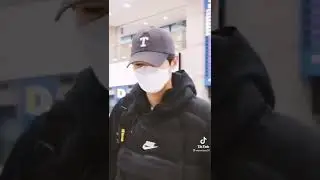 Song Joong Ki at Airport 💞💞💞💞💕