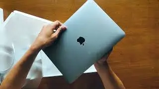 Apple MacBook Air M1 2022 Unboxing & First Impressions