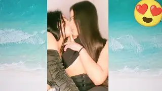 #lesbiantiktok