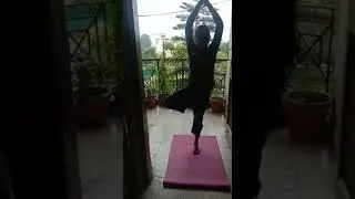 समीक्षा कुमारी कक्षा 4 की छात्रा के द्वारा योग के आसन
