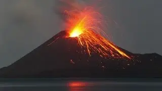 10 Amazing Facts About Volcanoes