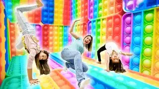 POP IT ROOM | GIGANTIC POP IT HOUSE