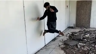 Ginuwine tries his new moves