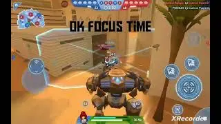 Playing some mech arena!