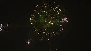 С043 НОВОГОДНИЙ САЛЮТ (36 залпов, 1
