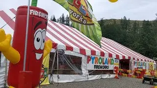 Fireworks Shopping at PyroLand Fireworks (Sumner, WA)