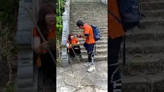Xin 200 mà đòi thẻ visa 3 tỷ 