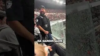 He was thrown out of the stadium, but he became a hero 