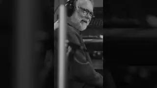 Mark and band performing 3 tracks back-to-back in British Grove studios @MarkKnopfler