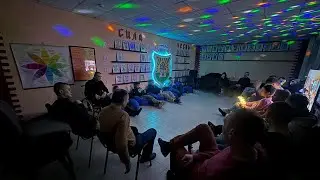 Секта. Вечернее собрание Дома. Зомбирование.