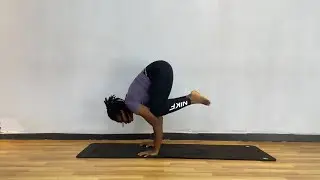 Fun Yoga Stretches With African Yoga Girl| Flexibility Yoga Workout