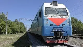 ЭП1М-624 с пассажирским поездом