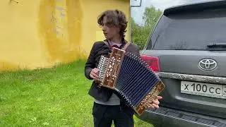 Илья Хватков. Гармонь мастера Рекшинского