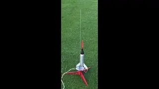 Estes Little Joe I Launch (parachute failed!)