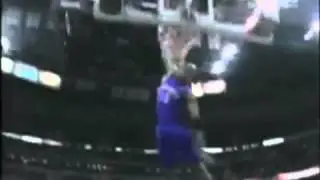 Vince Carter Arm In The Rim Dunk IN GAME