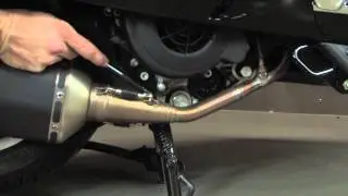 Akrapovic Performance Exhaust on Vespa 946!