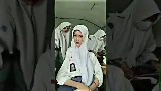 Cewe Yang lagi Ngetrend di tiktok di bikin Jedag jedug Cantik Banget 