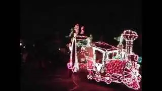 Main Street Electrical Parade at Disneyland Paris - La Saison d'adieu