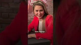 Mit Sarah hinter den Kulissen | Bares für Rares #shorts