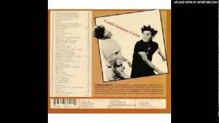 The Tape-Beatles - Listen to the Radio