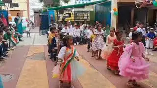 Nanna Munna rahi hun(15 August)