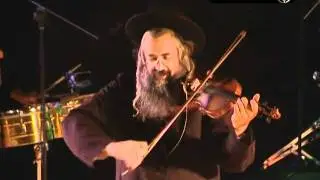 דניאל אהביאל  Daniel Ahaviel אמן הכינר היהודי והאירי