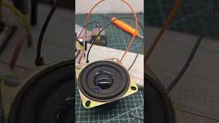 LM386 Simple amplifier circuit #electronics #robotics