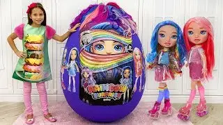 Sofia and Poopsie Unicorn Doll Gift in Giant Egg / Giant Egg with POOPSIE SURPRISE DOLLS