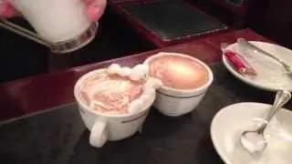 Amazing 3D latte art