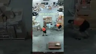 Танцующие грузчики