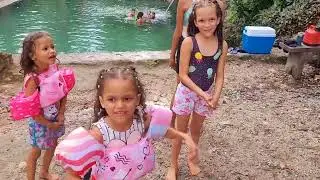 banhado na  piscina de águas termais!!!