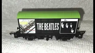 Mail Call: The Last Beatle Album Wagons/Cars #modeltrains #modelrailroad #thebeatles #hornby