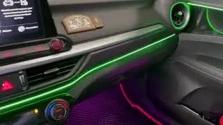 Kia Cerato. Многоцветная контурная подсветка салона (двери, торпедо, в ногах), управление с телефона