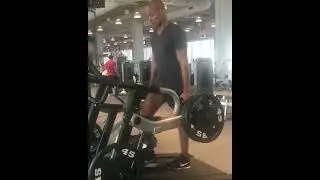 DAVID GOGGINS ON THANKSGIVING & CHRISTMAS EXCUSE |