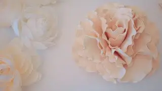 украшение на свадебную машину/цветок из фоамирана)