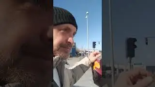 Где можно дешево поесть и отовариться продуктами недалеко от главного аэропорта Копенгагена Каструп