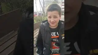 Санек дает