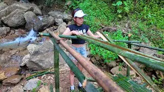 Girl Solo Camping Bushcraft | Survival in the Forest, Relaxing by the Stream | ASMR.