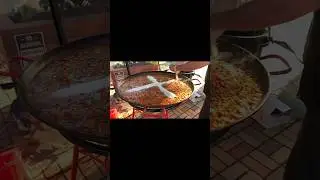 Paella - Chicken, Chorizo, Hot Links, Peppers, Onions, Garlic, Saffron, Cumin, Tomatoes, Ck Broth