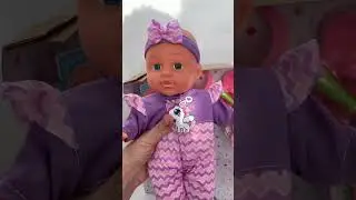 Пупс малыш разговаривает девочка