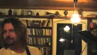 MOV0F9