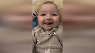 Intenta no reírte con los vídeos más divertidos de bebés - Vídeos divertidos de bebés