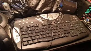 Джой PS4, casio F91, комиссионка + марио.(18+)
