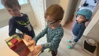 Tämmönen kokoonpano täällä näin- pelistriimit huhtikuussa
