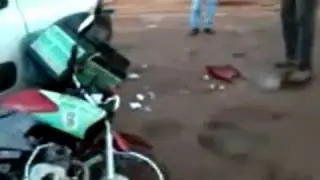 Acidente no cruzamento da Avenida Rondônia com a Rua 9 de Julho.flv