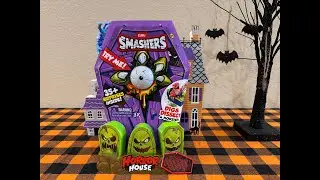 Unboxing Zuru Smashers Horror House!